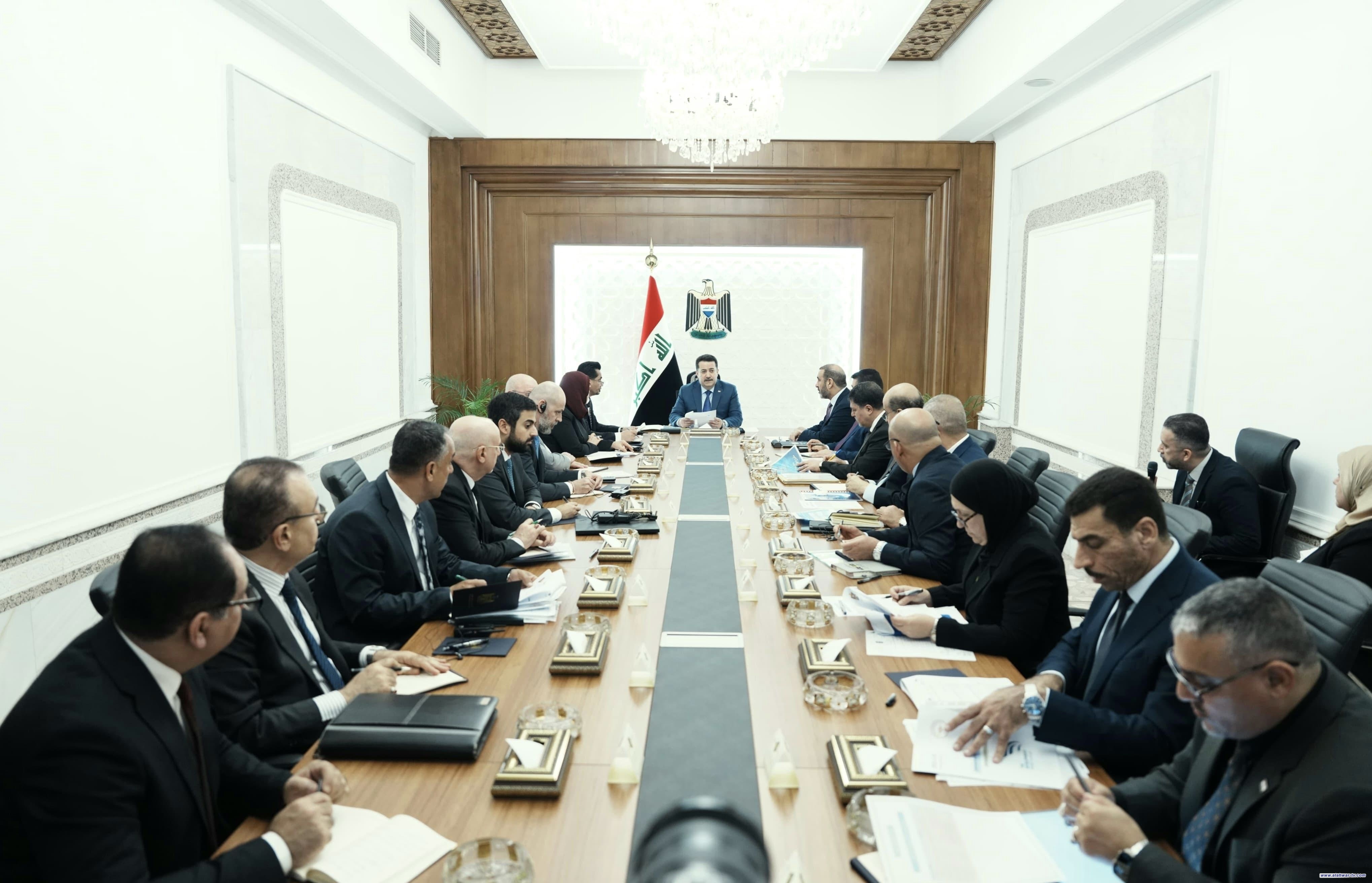 رئيس الوزراء يترأس الاجتماع الدوري للّجنة العليا الخاصة بمتابعة تنفيذ مشروع طريق التنمية
