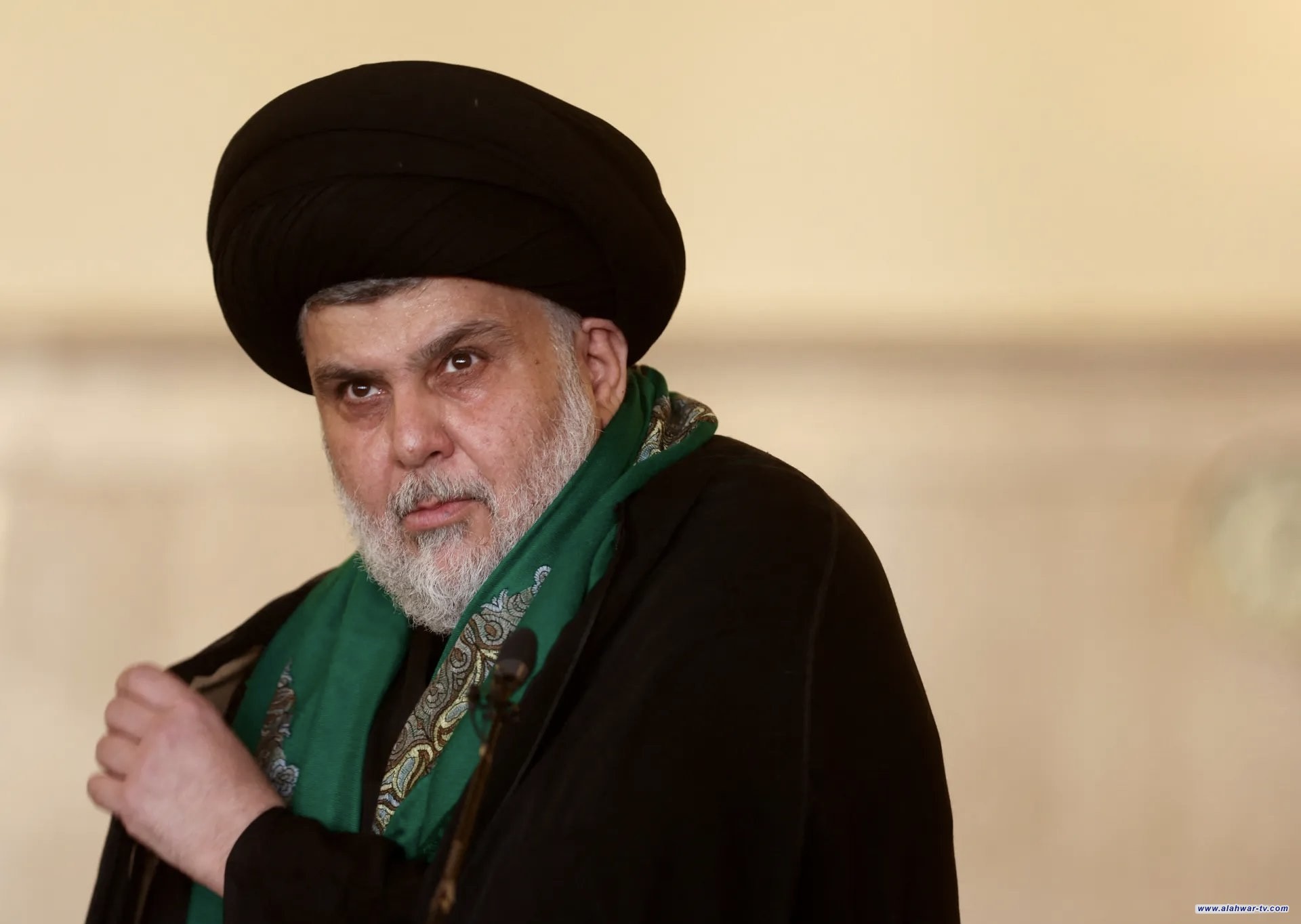 السيد الصدر يدعو المتظاهرين للعودة إلى منازلهم
