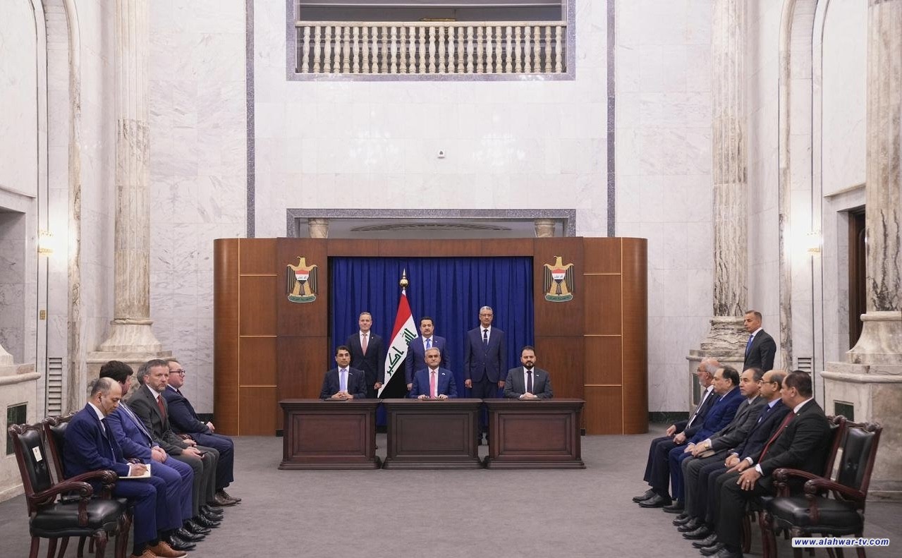 رئيس الوزراء يرعى مراسم توقيع اتفاقية مبادئ بين النفط وشركة اكسون موبيل الأمريكية