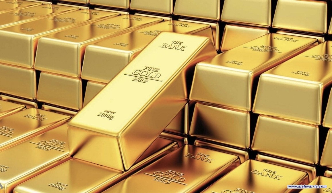خبراء يوضحون أسباب ارتفاع الذهب