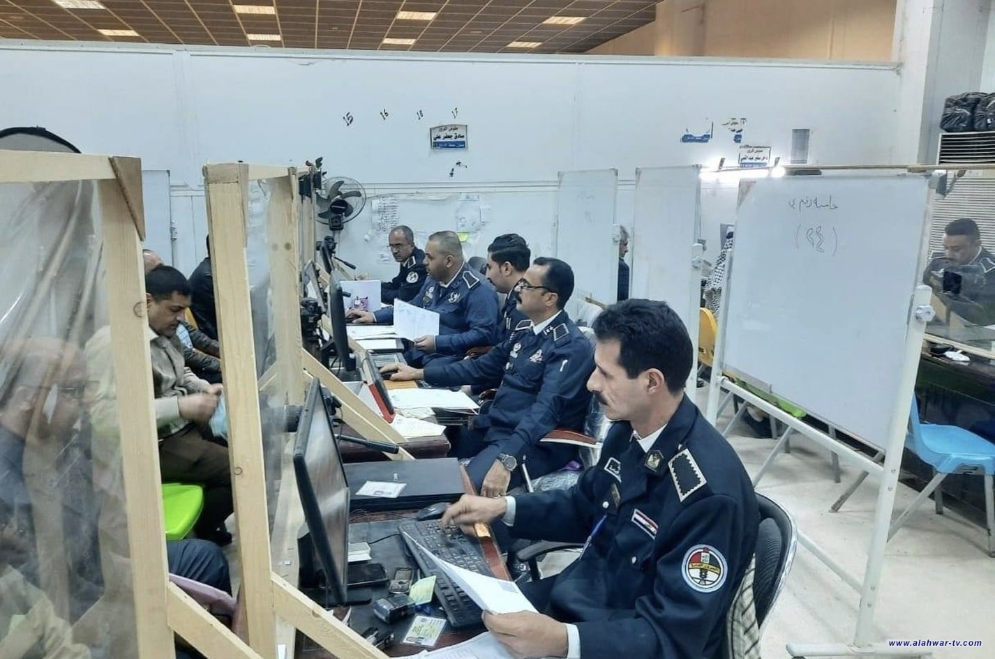 المرور تعلن قرب إطلاق نظام رقمي لإصدار إجازات السوق وتسجيل المركبات عبر الهاتف