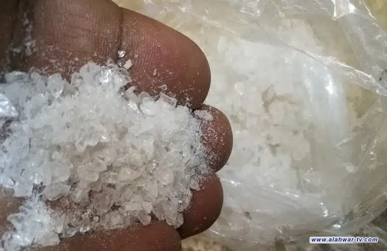 شرطة ذي قار تضبط متهمين من خارج المحافظة بحوزتهما مواد مخدرة