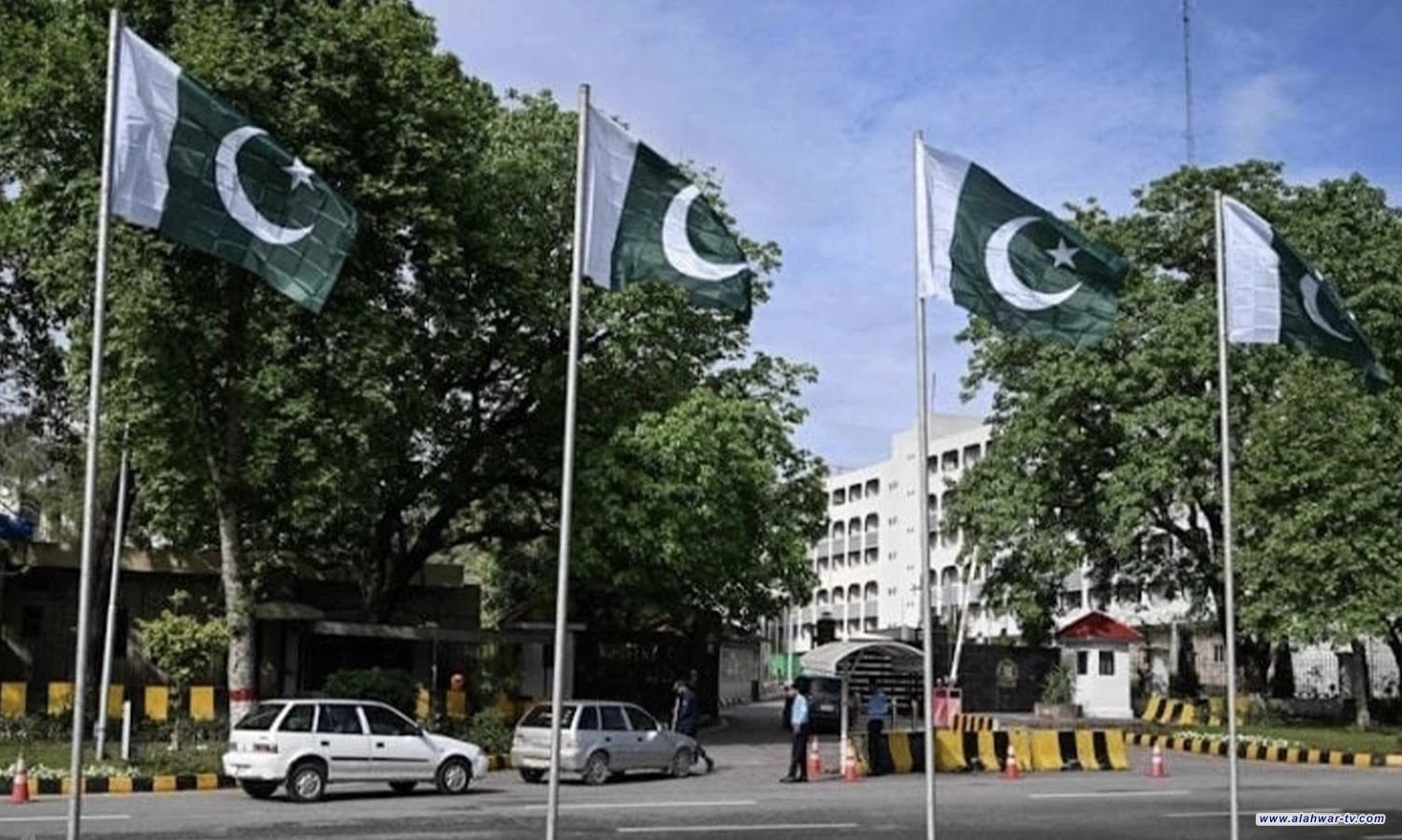 الوفد الأمريكي التفاوضي مع إيران يصل إلى إسلام آباد