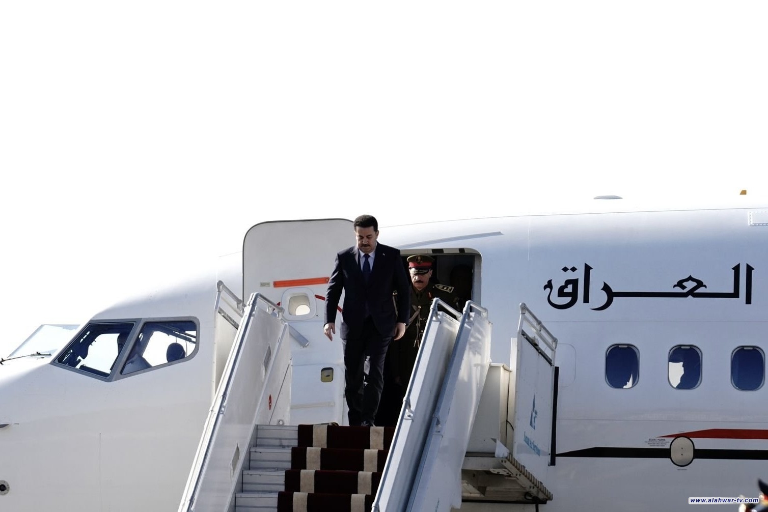 رئيس الوزراء يصل إلى مصر للمشاركة في قمة شرم الشيخ بشأن غزة