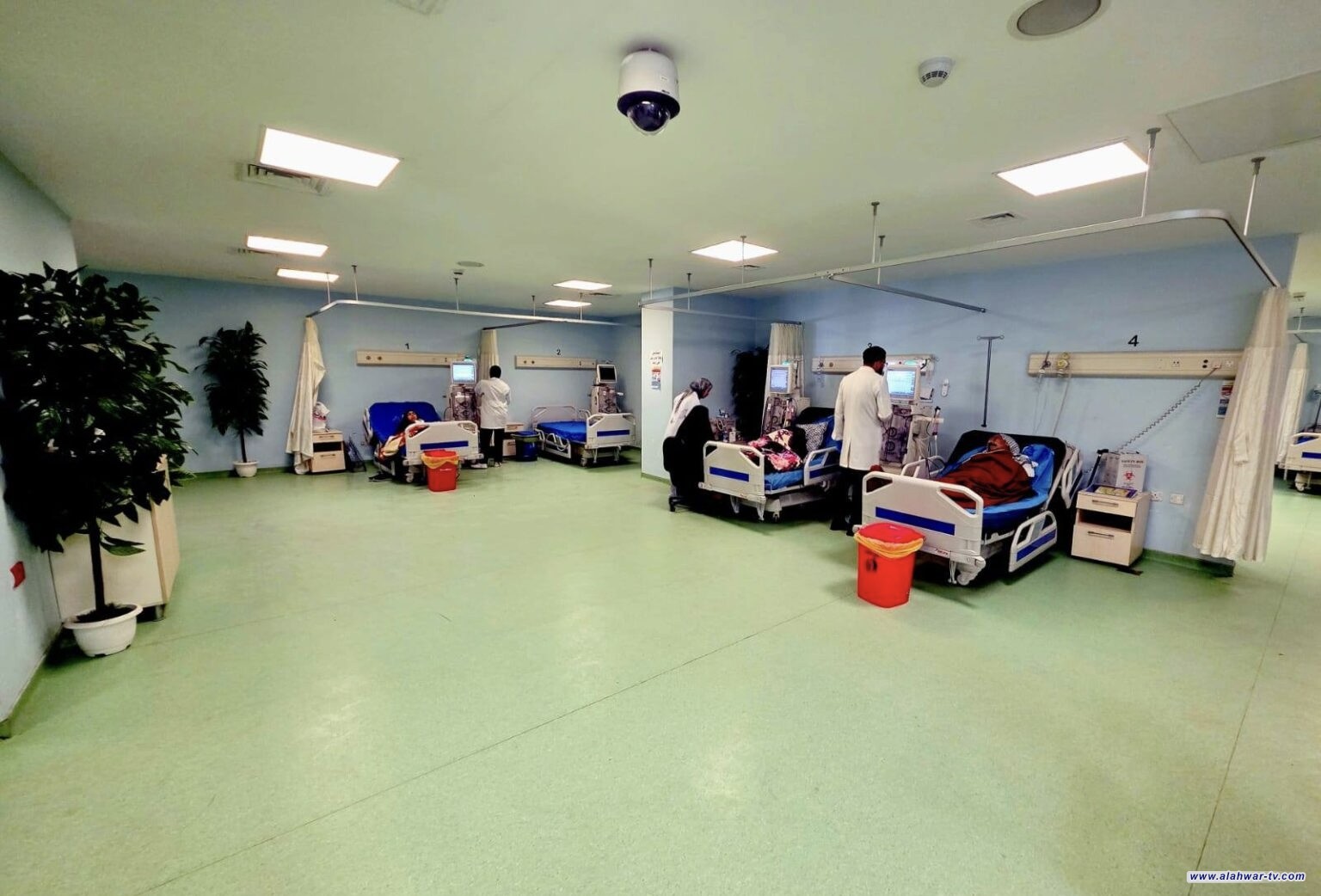 مستشفى الناصرية التعليمي يكشف عن إجراء أكثر من 600 جلسة غسيل كلوي خلال شهر واحد