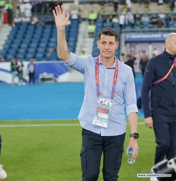 اتحاد الكرة يقيل كاساس ويحدد موعد اختيار البديل