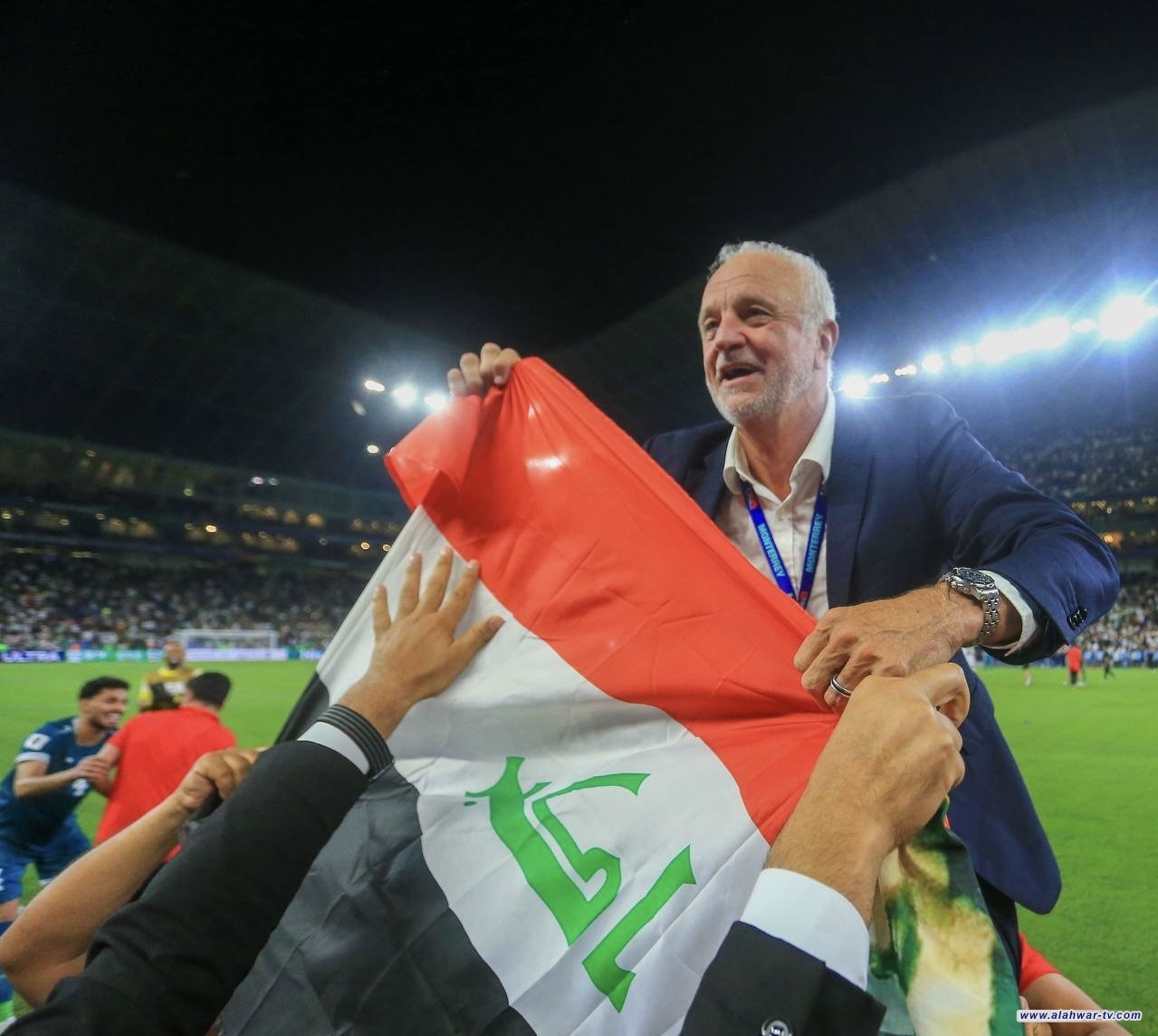 أرنولد: رحلة التصفيات عززت الثقة بالمنتخب العراقي على إحراج المنتخبات الكبرى