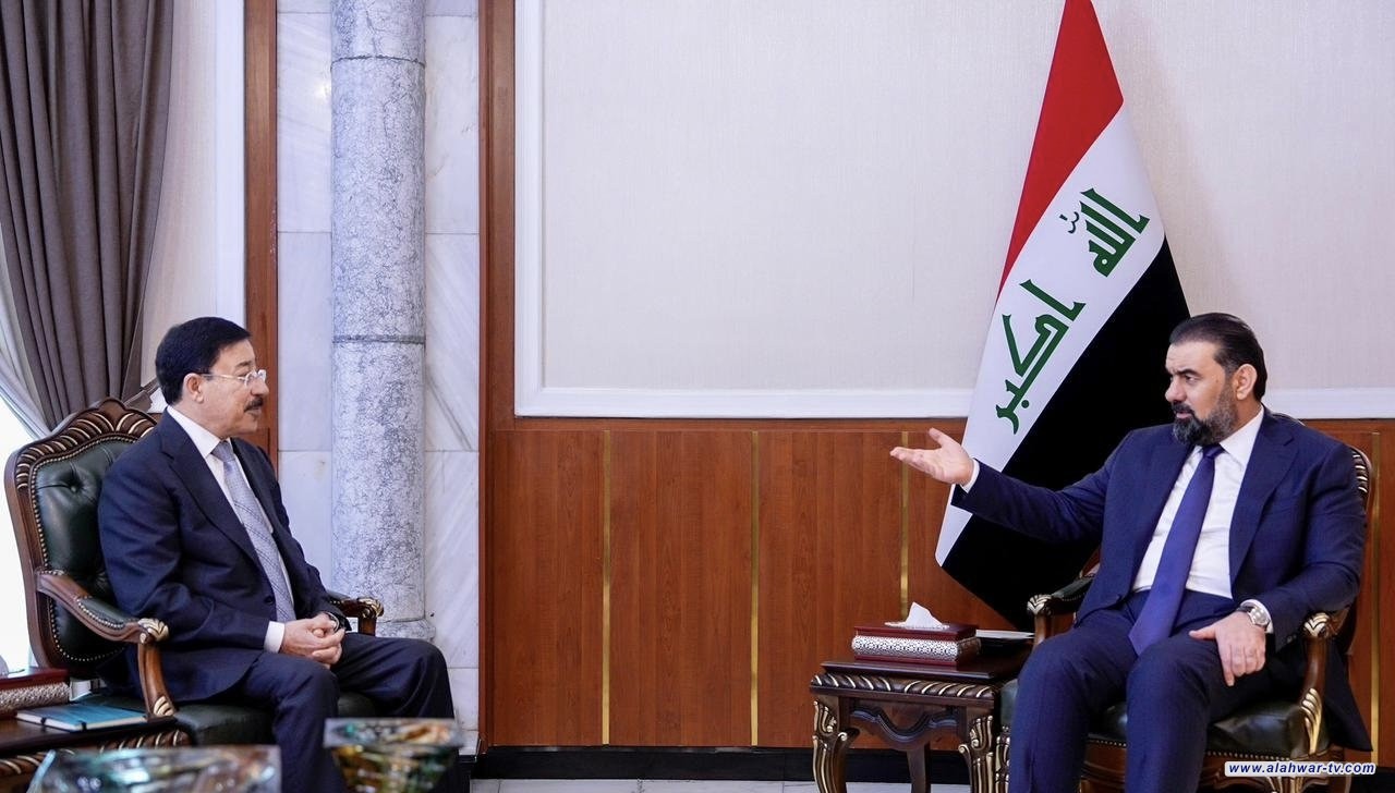 الحلبوسي يؤكد اهتمام البرلمان بمتابعة أداء البنك المركزي ودعم استقلالية السياسة النقدية