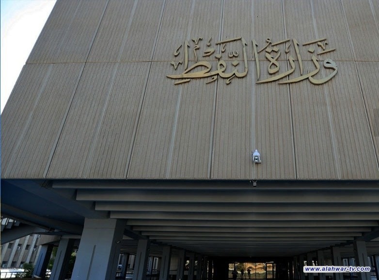 النفط: رئيس الوزراء اكد أن بيع النفط بأطُر غير قانونية يُعدّ تعدياً على حقوق الشعب العراقي