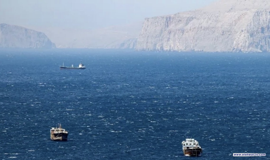 الهند تستدعي سفير إيران عقب إطلاق النار على ناقلتين في مضيق هرمز