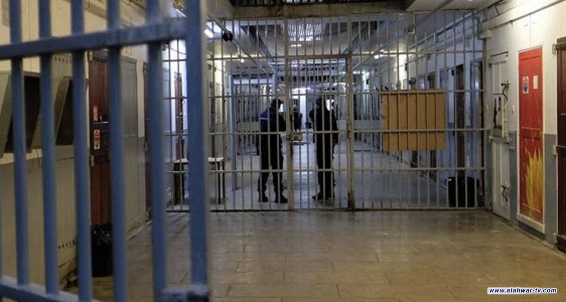 العدل تعلن مراقبة جميع القاعات السجنية بالكاميرات