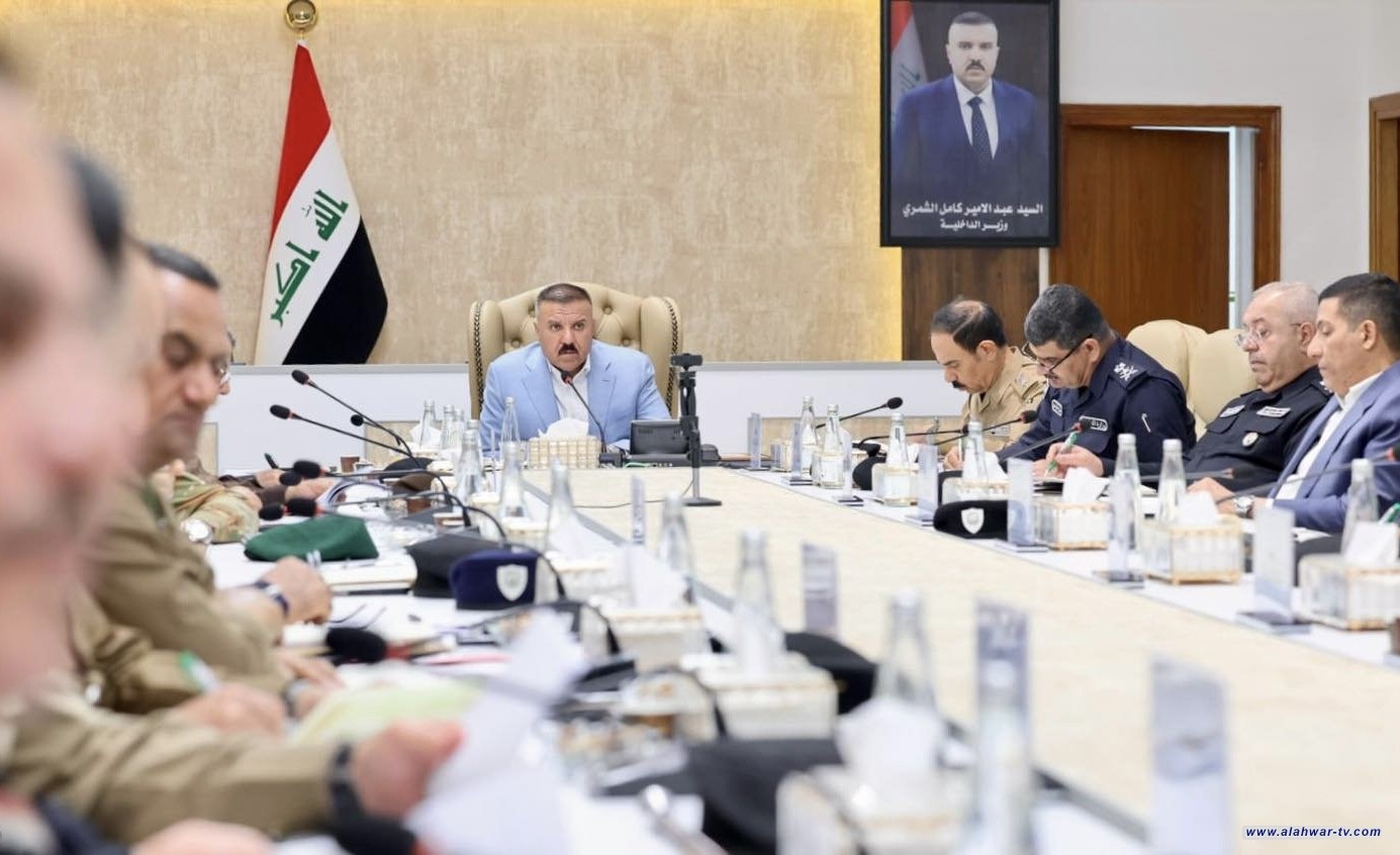 وزير الداخلية يوجه بالاهتمام بالتدريب لتعزيز قدرات ضباط ومنتسبي الوزارة