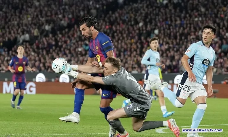 برشلونة يهزم سيلتا فيجو ويقترب من حسم لقب الليجا