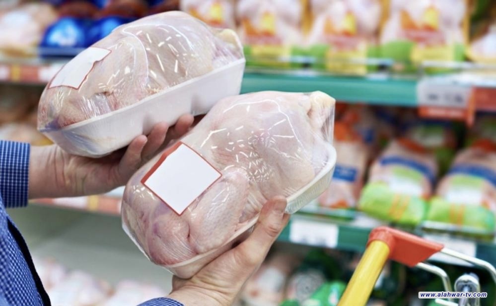 الزراعة تمدد قرار منع استيراد الدجاج المجمد حتى مطلع 2026