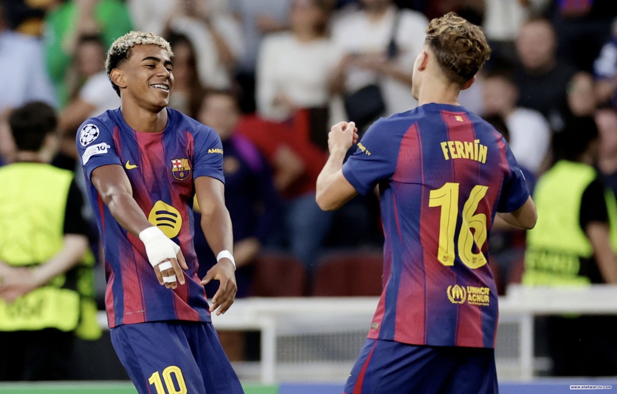 برشلونة يكتسح أولمبياكوس بسداسية في دوري الأبطال