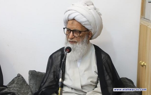 رئيس الوزراء يعزي المرجع بشير النجفي بوفاة شقيقه