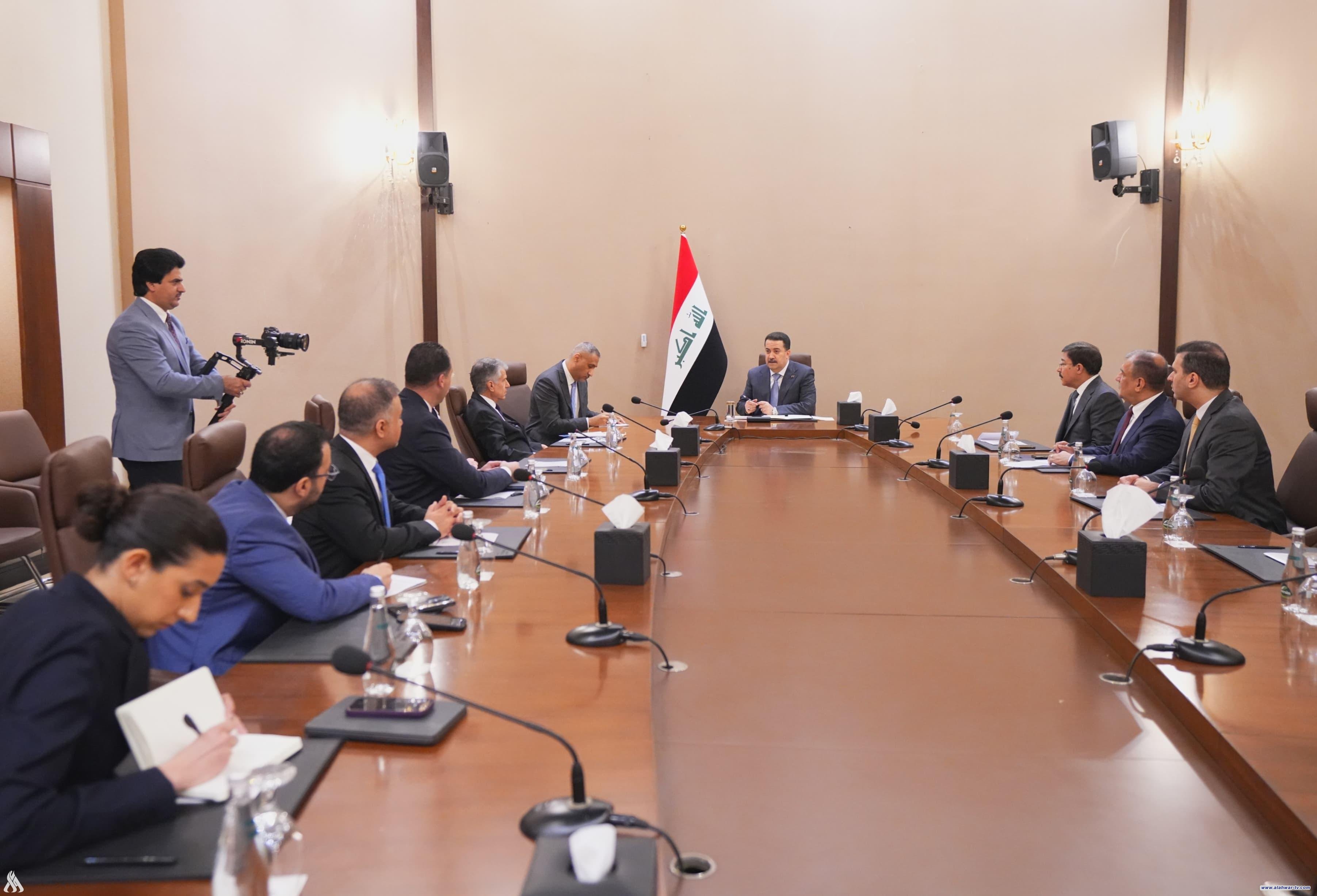 رئيس الوزراء يؤكد أهمية توسيع مجالات الشراكة بين المصارف العراقية ومصرف جي بي مورغان