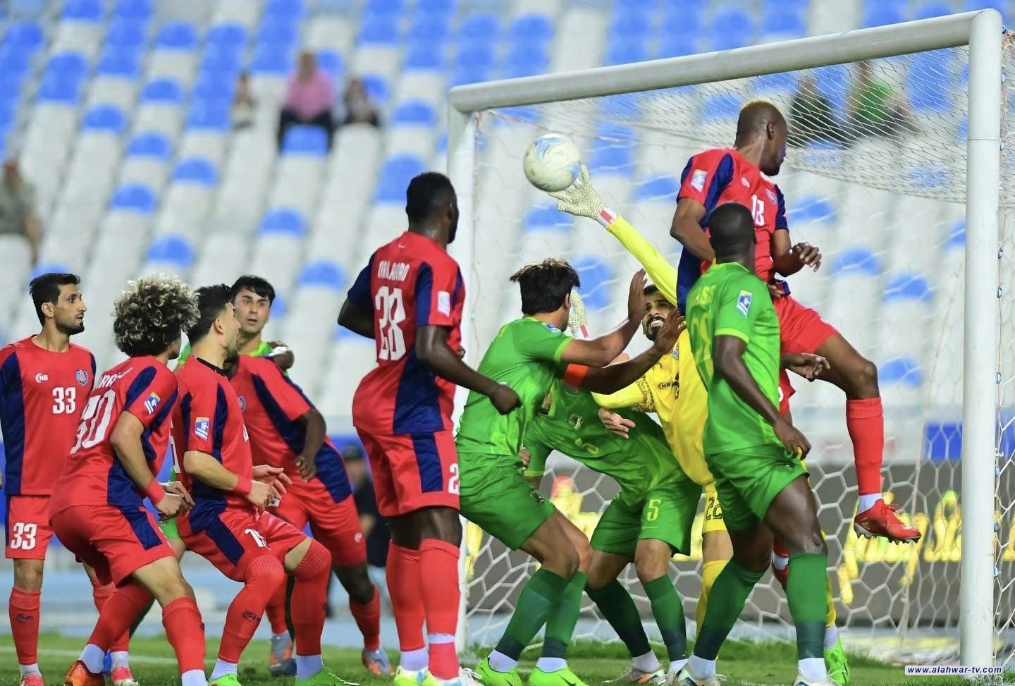 الشرطة يتغلب على نفط البصرة ويرتقي صدارة دوري النجوم