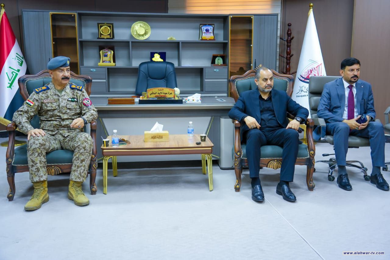 رئيس مجلس ذي قار يستقبل قائد قاعدة الامام علي الجوية لبحث احتياجات القاعدة العسكرية