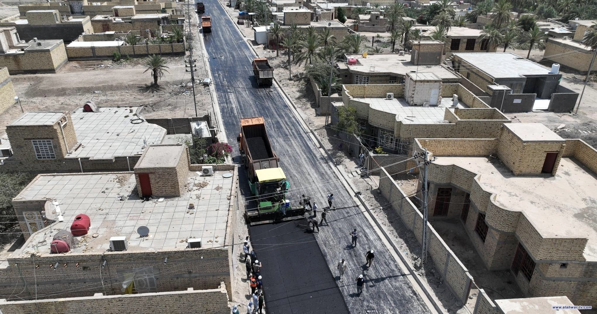 صندوق إعمار ذي قار يواصل متابعة أعمال الإكساء في شوارع قضاء كرمة بني سعيد