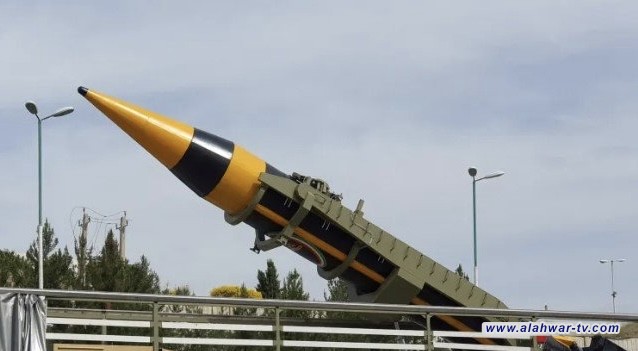 حزب الله يعلن إطلاق صليات صاروخية من نوع فادي (4) على قاعدة غليلوت