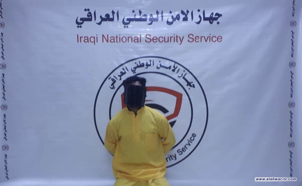 الإطاحة بمنتحل أكثر من صفة رسمية وابتزازه طالبةً بمبلغ (٣٠) مليونا