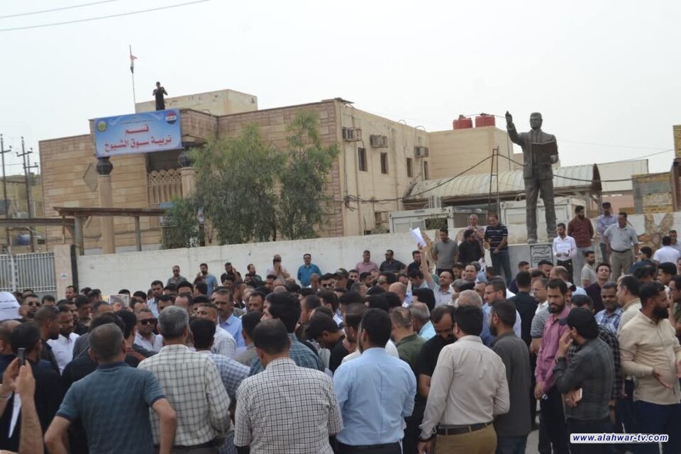 الكوادر التربوية في ذي قار تعلن استمرارها بالإضراب لحين تحقيق مطالبها