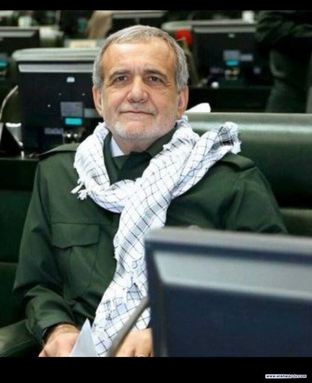 الرئيس الإيراني: تم الرد الحاسم على عدوان الكيان الصهيوني