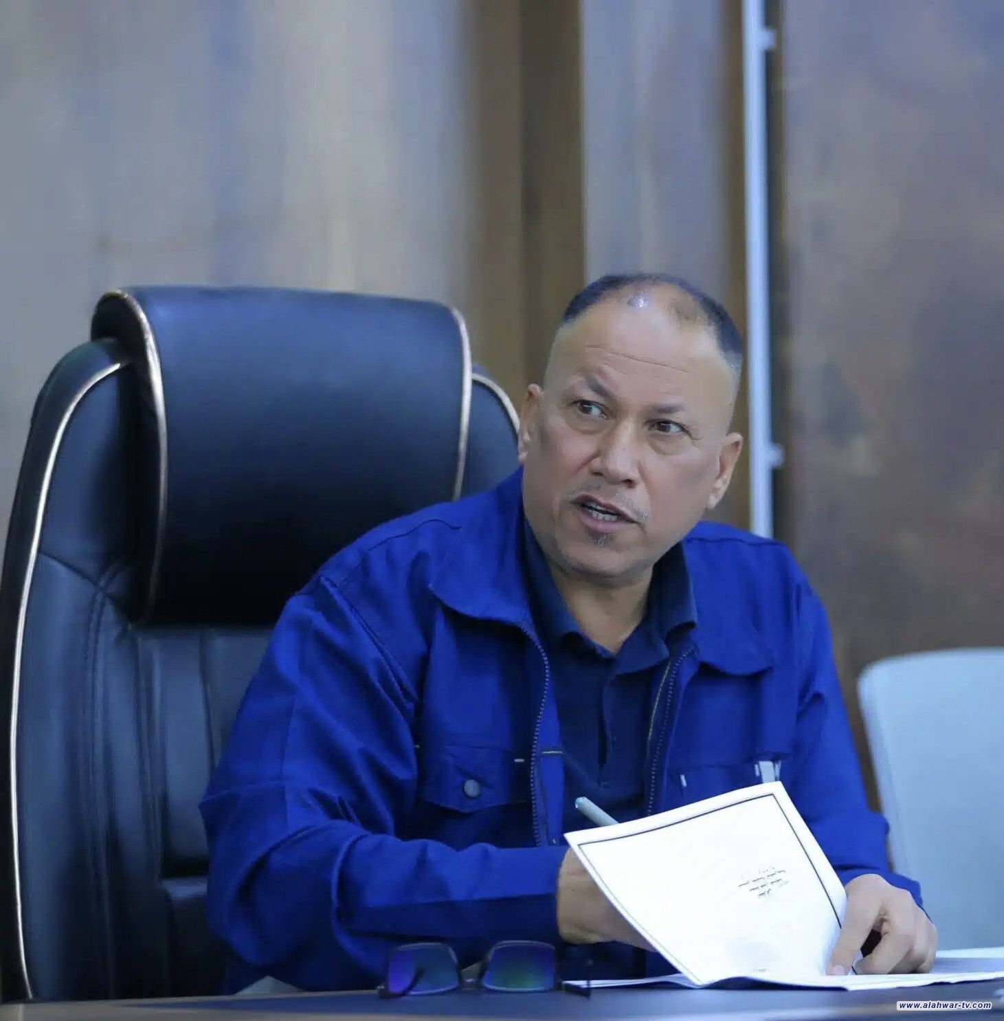 مدير بلدية الناصرية يعفي مسؤولين خدميين من مناصبهم بعد رصد تراجع في الأداء الميداني