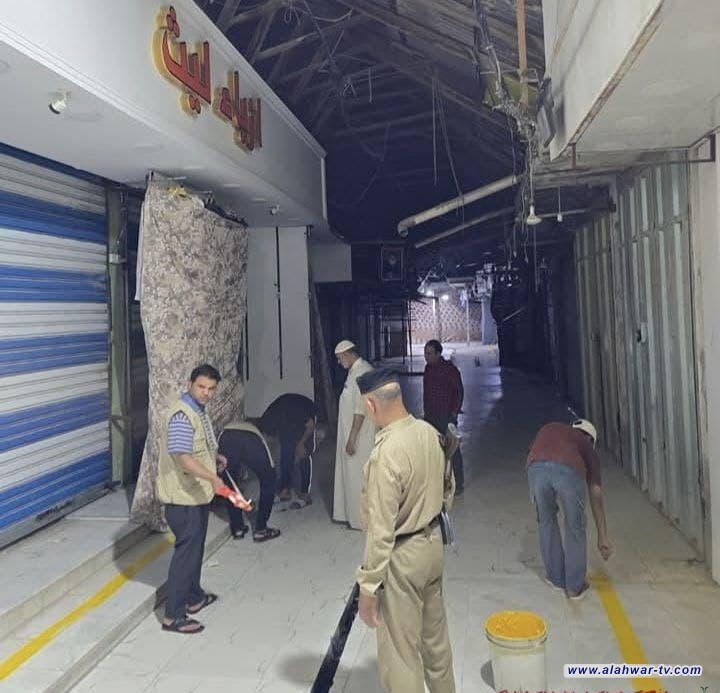 بالصور: الخط الأصفر يظهر في شوارع سوق الشيوخ لتنظيم الأرصفة وردع المتجاوزين