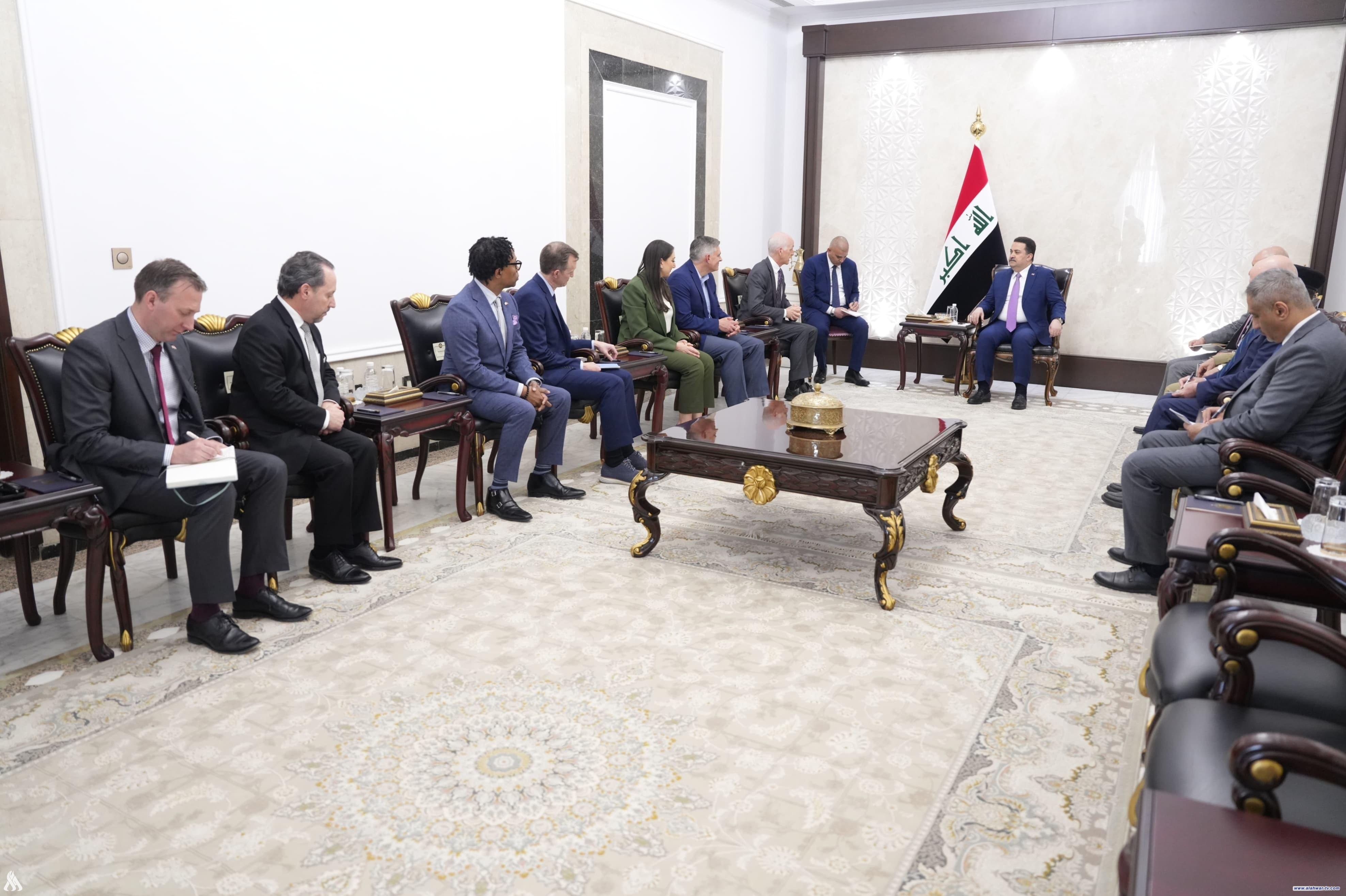 رئيس الوزراء: العراق يسير بخطى ثابتة نحو تحقيق التنمية الشاملة والاصلاحات