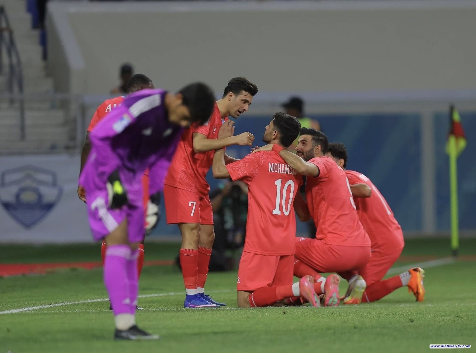الجوية يعزز الصدارة في جولة مثيرة بدوري نجوم العراق
