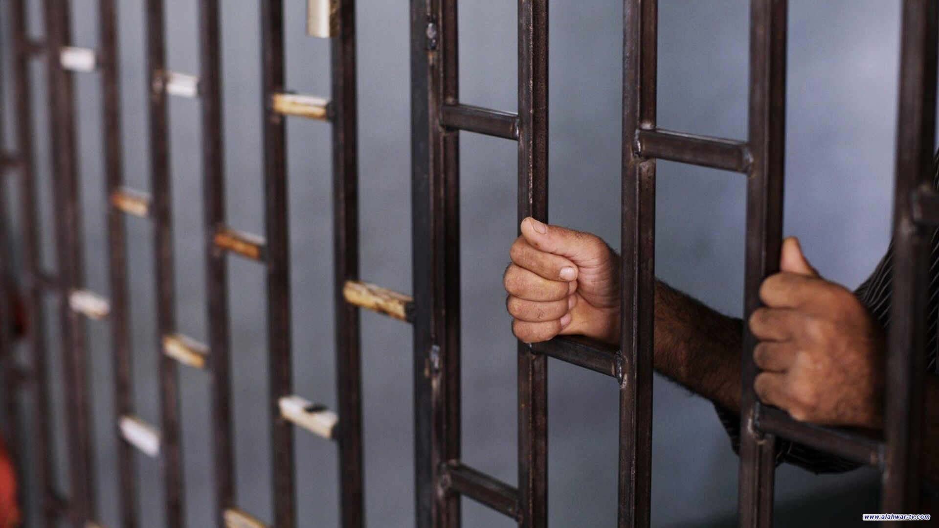 مخالفات وظيفية تقود مسؤولًا سابقًا في ذي قار الى السجن