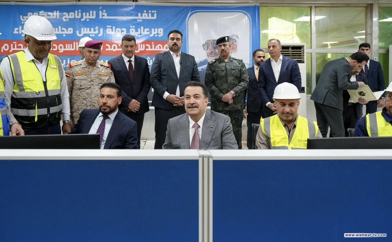 رئيس الوزراء يطلق تشغيل خط (400 ك.ف) في محطة كهرباء العمارة