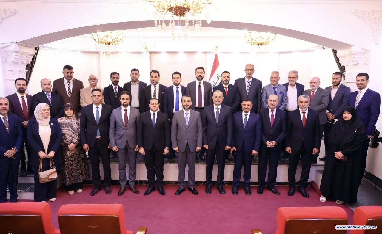 وزير التعليم يؤكد دعمه لكل ما يعضد المسيرة العلمية