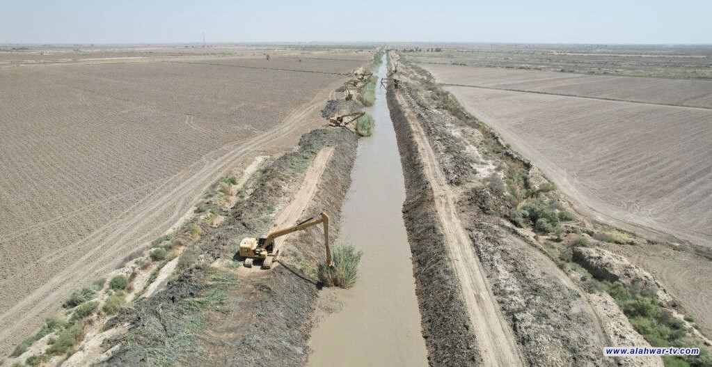 تطهير 36 كيلومترا من جدول ماء السابلة شمال ذي قار لتحسين تدفق المياه