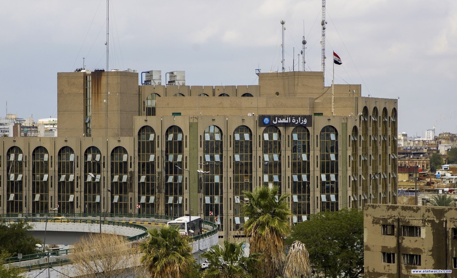 العدل تعلن إطلاق سراح 726 نزيلاً خلال نيسان