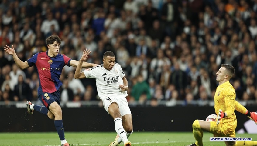 الليغا تحدد موعد مواجهة برشلونة وريال مدريد في الدوري