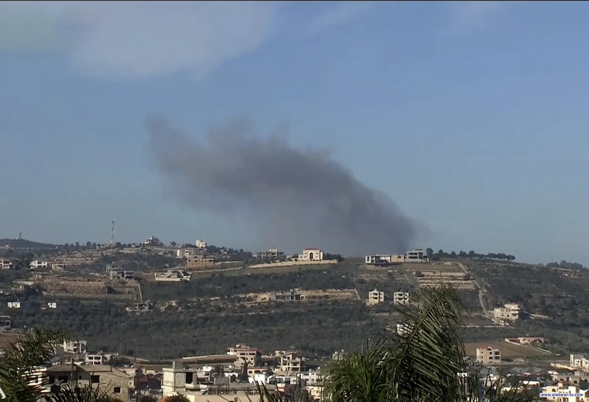 حزب الله  قصفنا مدفعية العدو الصهيوني في كريات شمونة بصلية صاروخية