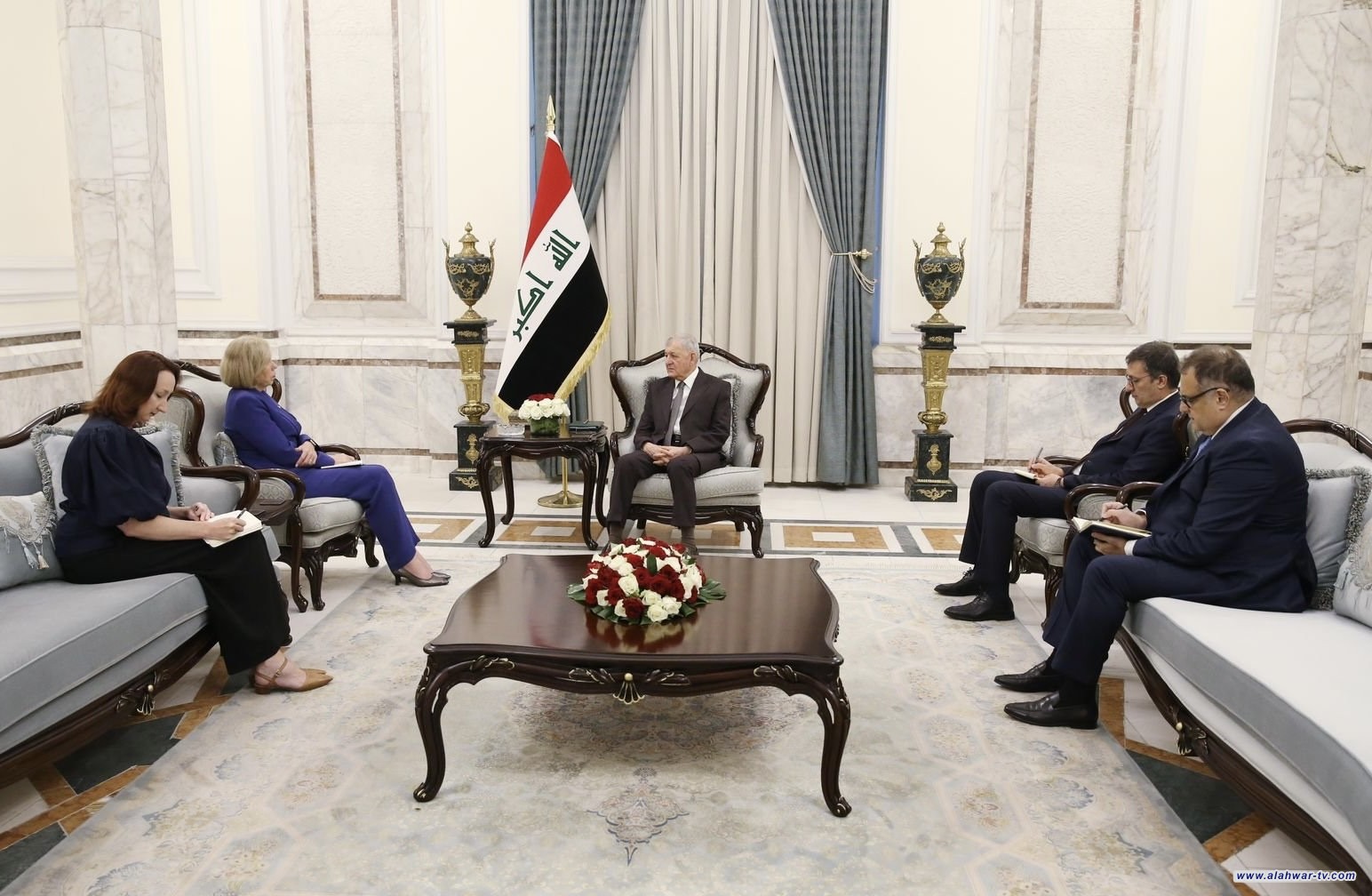 رئيس الجمهورية يؤكد أهمية العلاقات القائمة بين العراق وأستراليا