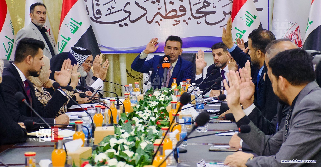 مجلس ذي قار يُشهر سيفه بوجه المحافظ ويتوعده بالاستجواب قريباً