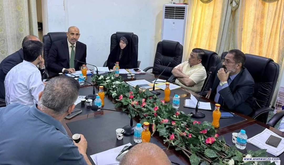 المعاون الفني يناقش واقع مشاريع الأبنية المدرسية في ذي قا