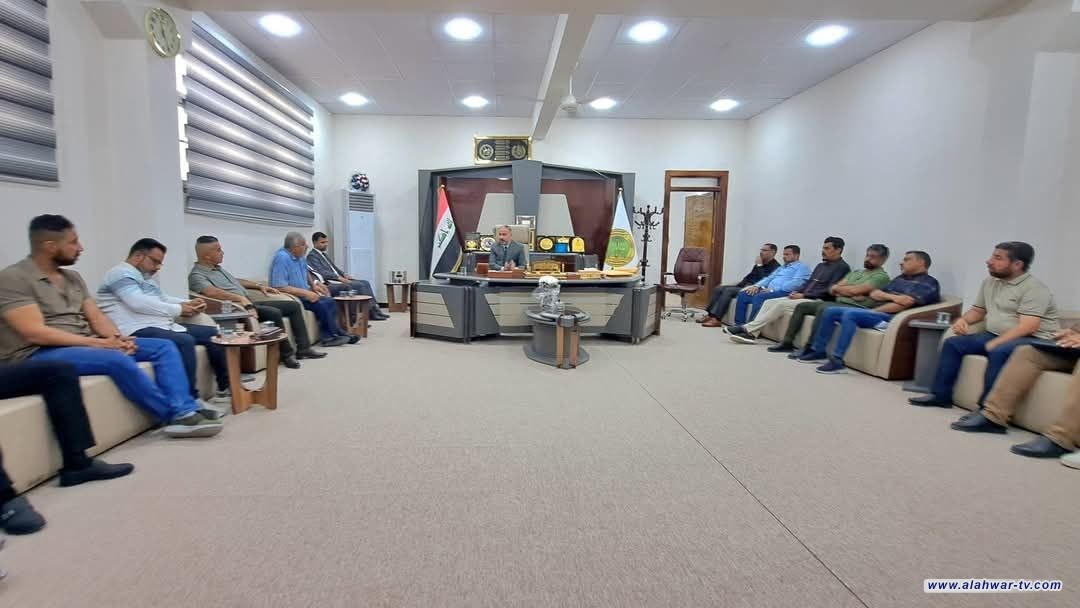 وفد تربوي رفيع يزور تربية ذي قار ويشيد بدعمها للكوادر التعليمي