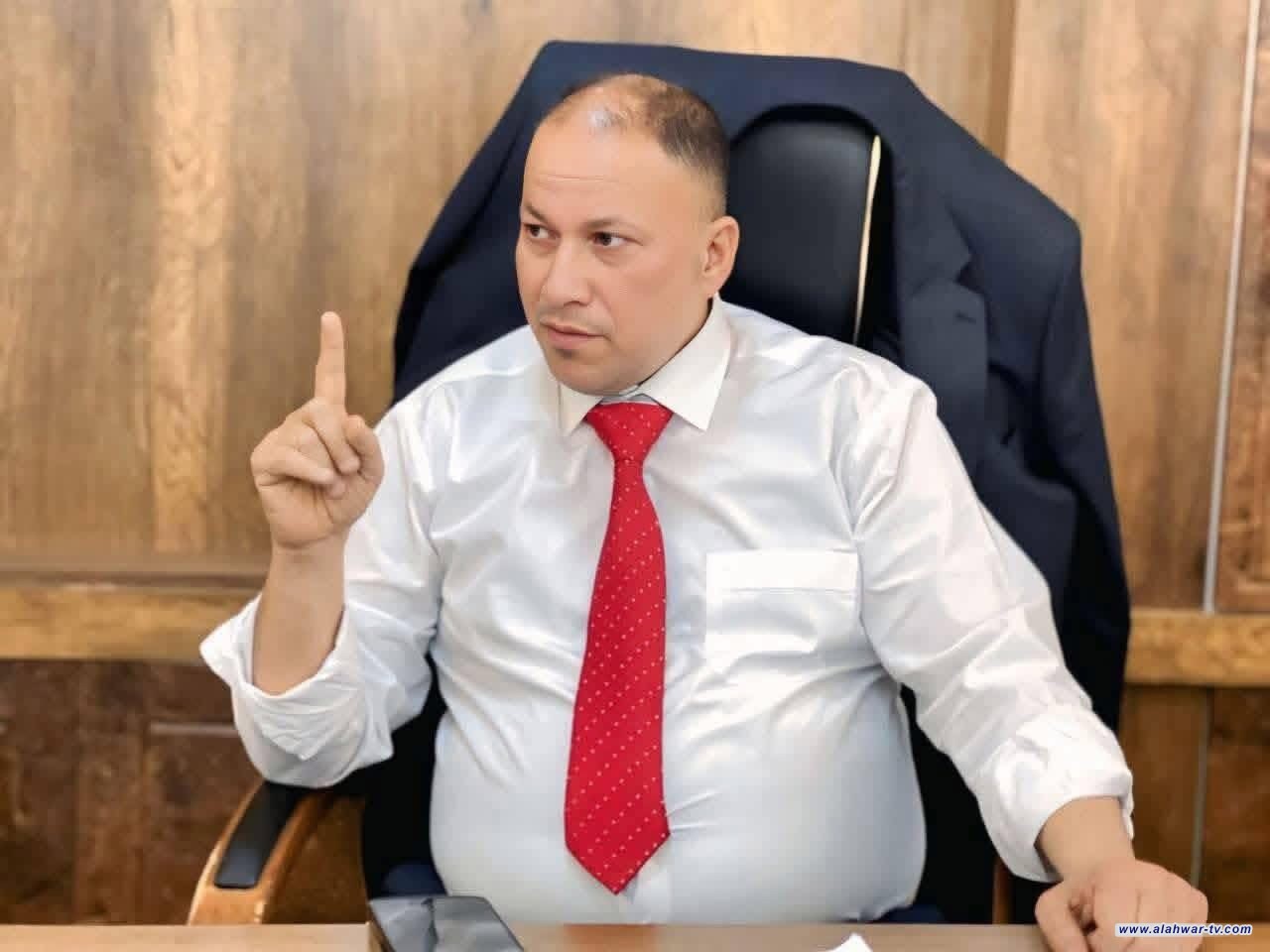 بلدية الناصرية تشن حملات لإزالة التجاوزات وتفرض غرامات على مستغلي الأرصفة