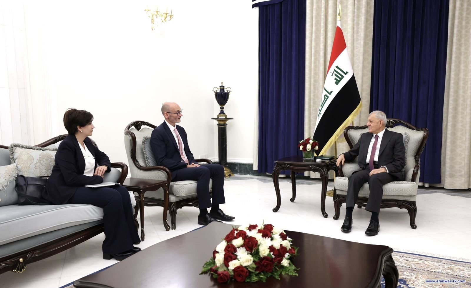 رئيس الجمهورية يؤكد حرص العراق على توطيد سبل التعاون مع بريطانيا