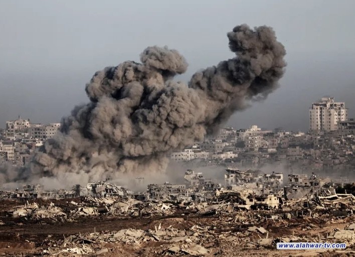 استشهاد 30 فلسطينيا على الأقل في غزة بغارات الصهانية