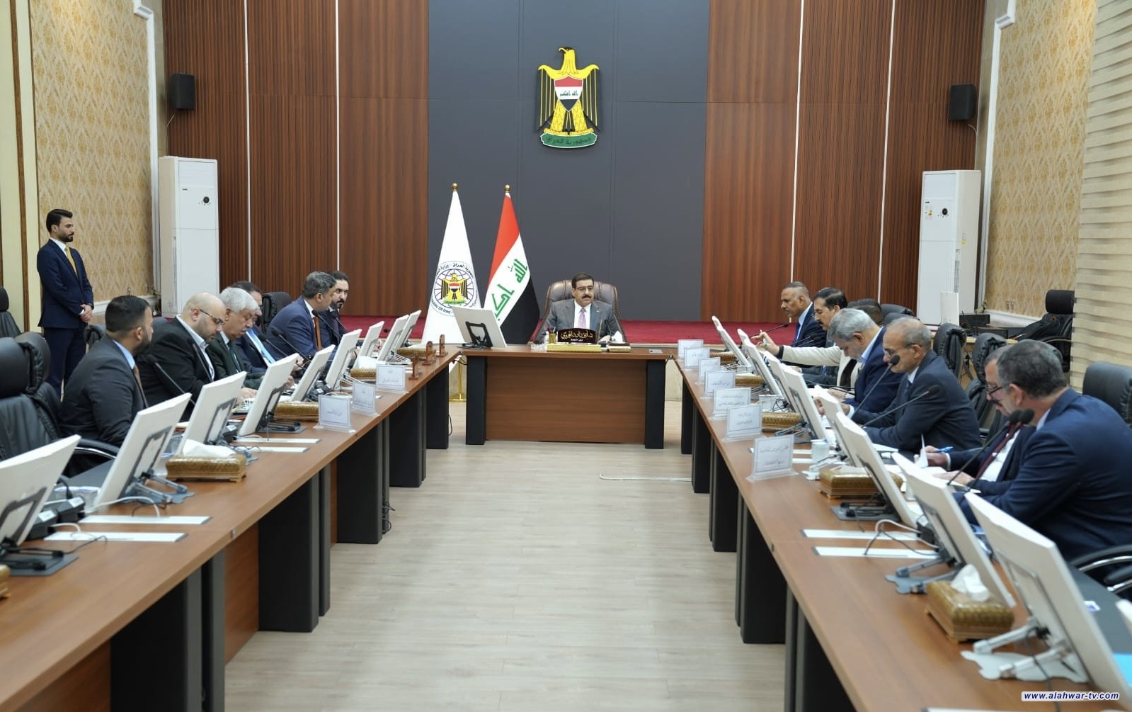 وزير التجارة يعلن تحديد سعر بيع بيض المائدة للمستهلك ويشدد على ملاحقة المخالفين
