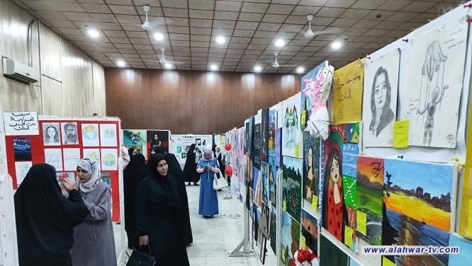 معرض سنوي للفنون التشكيلية بمشاركة 50 مدرسة اعدادية للبنات في ذي قار