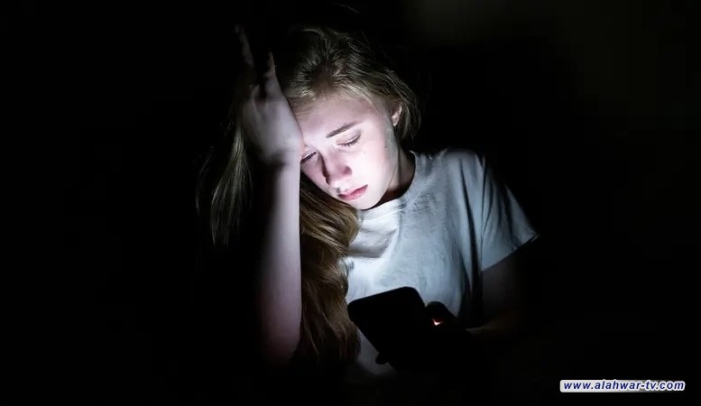 ليس خيالاً علمياً.. هاتفك يعرف أنك مصاب بالاكتئاب قبلك
