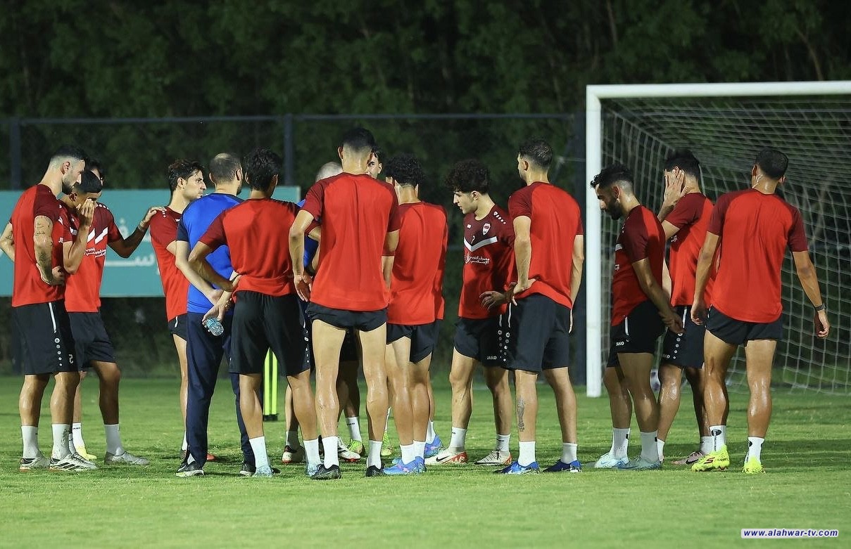 لاعبو المنتخب الوطني يؤكدون جاهزيتهم لمباراة فلسطين
